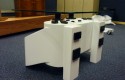 mesa-cafe-mando-playstation-7 Silla de ruedas con piloto automático, cámara periscópica... y otros diseños y conceptos