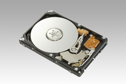 Fujitsu presenta el primer disco duro 2,5” de 300GB Foto Fujitsu presenta el primer disco duro 2,5” de 300GB