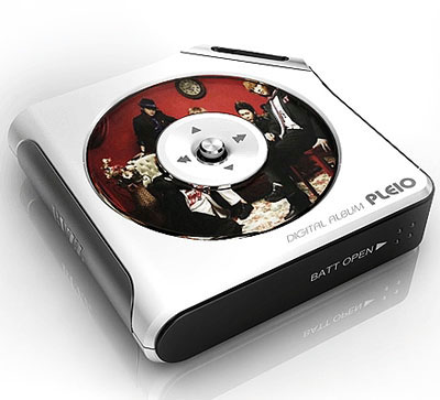 Pleio, reproductor MP3 con carátulas de CD Foto Pleio, reproductor MP3 con carátulas de CD