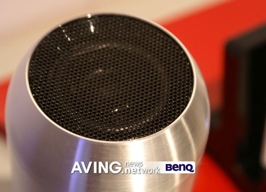 Altavoces inalámbricos con sonido envolvente de Kenwood
