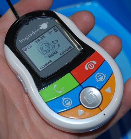 CES 2007 – Móvil para niños MO1