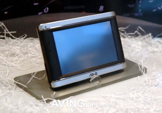 [CeBIT2008] ASUS R700t, sistema de navegación con mapas 3D