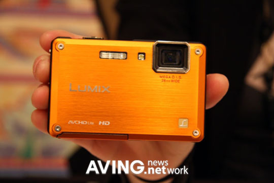 [PMA 2009] Panasonic Lumix DMC TS1