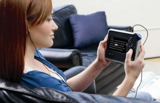 Intel E reader, lector ebook para gente con problemas de visión
