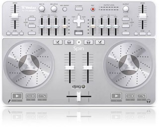 Vestax ofrece platos USB para Djs a la última... o casí