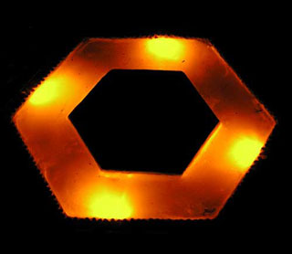 HomeBrite Solar, piedra solar para noches iluminadas