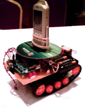 WiMo, robot con cerebro Windows Mobile